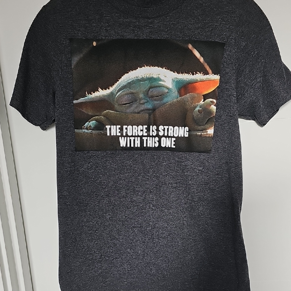 Star Wars Baby Yoda Dark Gray Tee Sz L